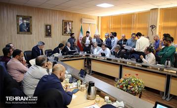 بازدید مدیرکل سرمایه انسانی از شرکت واحد اتوبوسرانی 7