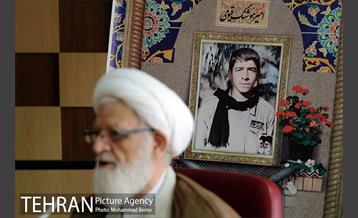 آئین رونمایی تابلو و پلاک‌کوبی کوچه شهید امیرهوشنگ‌قیومی‎ 16