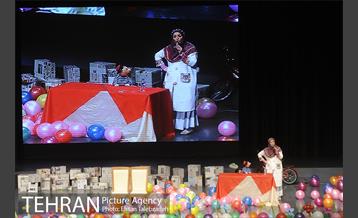 جشن "هر کودک نشانی خدا است" در فرهنگسرای بهمن 11