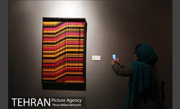 نمایشگاه آثار ناصر اویسی در موزه هنرهای معاصر تهران‎ 12