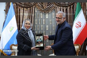دیدار شهردار تهران با هئیتی از کشور نیکاراگوئه  18