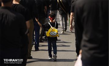 دسته عزاداری دانشگاه امام صادق(ع) در ظهر تاسوعا 18