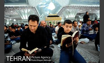 احیای شب نوزدهم ماه مبارک رمضان در حرم امام خمینی(ره) 1
