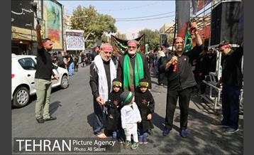 برگزاری مراسم سوگواری سالار شهیدان امام حسین (ع) در محلات منطقه 15 14