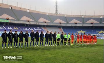 دیدار تیم های فوتبال استقلال تهران و مس کرمان 2