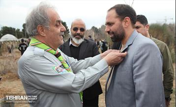 کاشت نهال یادمان تشکل ها در بوستان سمن ها 7