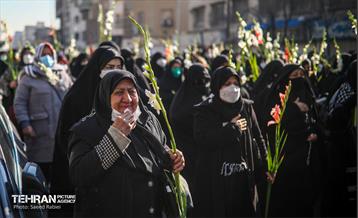 مراسم تشییع پیکر دو شهید گمنام دفاع مقدس در منطقه 11