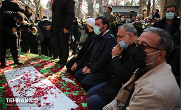 تشییع دو شهید گمنام در منطقه 15