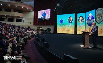 مراسم بزرگداشت شهدای مدافع حرم تهران 22