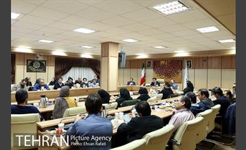 نشست هم اندیشی مهندس عارف نیا با خبرنگاران حوزه شهری 50