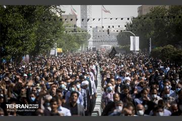 مراسم تشییع پیکر شهید صیاد خدایی 30