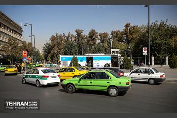 اتوبوس سیار واکسیناسیون - میدان راه آهن 22