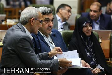 حضور شهردار تهران در صحن علنی شورا شهر 4