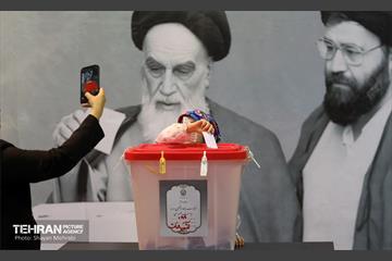 انتخابات چهاردهمین دوره ریاست جمهوری - حسینیه جماران 14