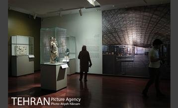 روزهایی پایانی موزه لوورو مجموعه عکس های عباس کیارستمی 20