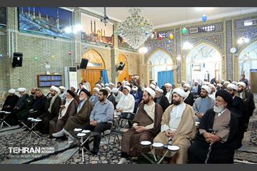 نشست ائمه جماعات با شهردار منطقه 10 30