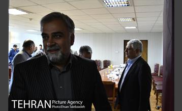 دیدار صمیمانه کارکنان شهرداری تهران با حسن رباطی 17