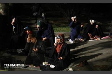 مراسم احیای شب بیست‌وسوم در دانشگاه تهران 12