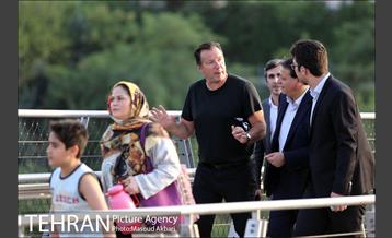 طبیعت گردی مارک ویلموتس در پل طبیعت 9