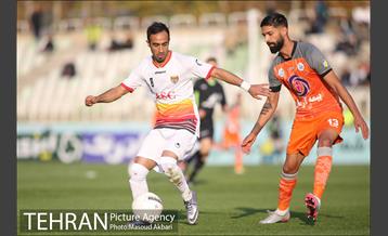 دیدار تیم های سایپا و فولاد خوزستان 6