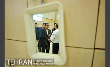 سرپرست شهرداری تهران و رئیس مرکز ارتباطات و امور بین الملل شهرداری تهران در بازدید از فعالیت‌های شبانه شهرداری و زندگی شبانه مردم تهران 36