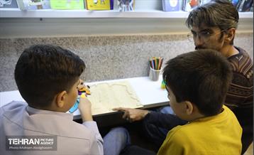 به وقت خدمت؛ مرکز «پویا شهر منطقه 18» ویژه کودکان کار 19