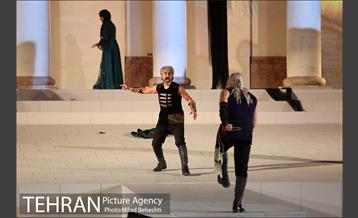 کنسرت نمایش سی‎ 19