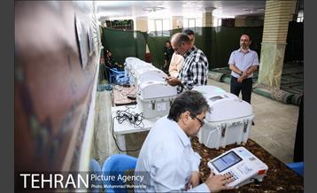 حضور مردم در انتخابات شورایاری محلات شهر تهران - ۲ 24