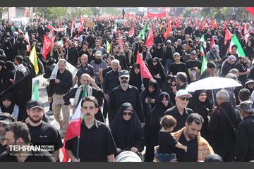 تشییع پیکر آقای شهید ایران - 1 47