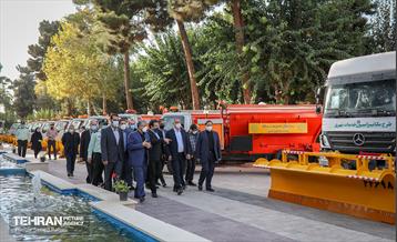 بازدید شهردار  تهران از تجهیزات جدید سازمان مدیریت پسماند 1
