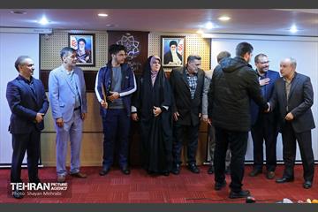 آیین تقدیر از فرزندان نودانشجوی همکاران شرکت خودرو سرویس شهر 27