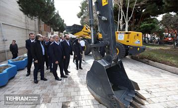 رونمایی از ماشین آلات سازمان مدیریت پسماند 14