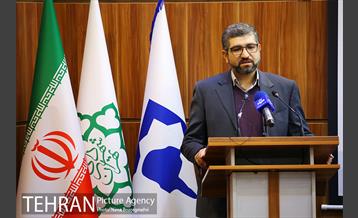 رونمایی از کتاب 8 جلدی «چهل ستون» 8