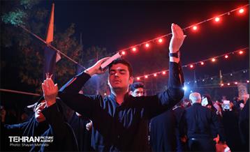 مراسم احیای شب‌ بیست‌ویکم ماه مبارک رمضان در بهشت زهرا(س) 3