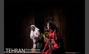 نمایش مثل آب برای شکلات‎ 15