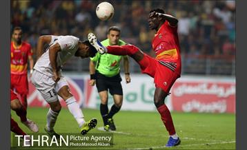 دیدار تیم های پرسپولیس و فولاد خوزستان  23