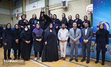 اختتامیه مسابقات والیبال بانوان 13