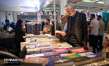 سی‌وششمین نمایشگاه بین‌المللی کتاب تهران 54