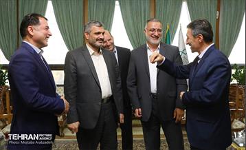 دیدار رئیس بنیاد مستضعفان با شهردار تهران