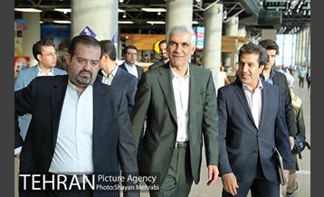 بازدید مهندس افشانی شهردار تهران از مجموعه باغ کتاب 1