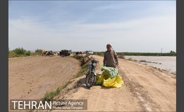 بازدید شهردار تهران از منطقه سیل زده پل قدرت آباد دشت آزادگان 17