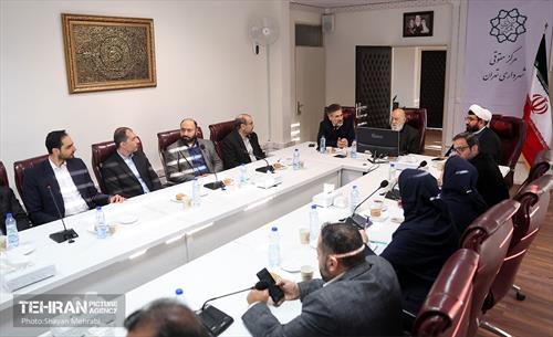 بازدید رئیس شورای شهر از مرکز حقوقی شهرداری تهران 29