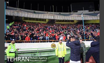 دیدار تیم‌های فوتبال استقلال تهران - نساجی مازندران 25