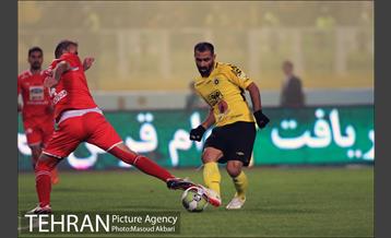 دیدار تیم‌های فوتبال پرسپولیس - سپاهان 21