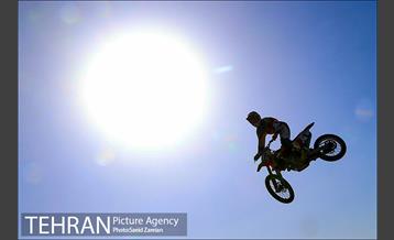 امضاءتفاهم نامه همکاری میان سازمان ورزش شهرداری تهران و فدراسیون موتورسواری و اتومبیلرانی 16