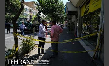 رفع خطر طبقه سوم پاساژ 102 در خیابان امام خمینی(ره)  39