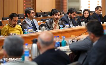 سلسله نشست‌های مدیران ارشد شهری با شرکت‌های دانش بنیان، خلاق و نوآور 31