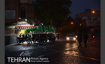 شب تاسوعای حسینی در شهر  1