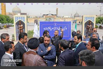 رونمایی از تندیس «خادم حرم» 9
