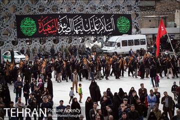 آیین سنتی سمنو پزان در میدان امام حسین (ع) 8